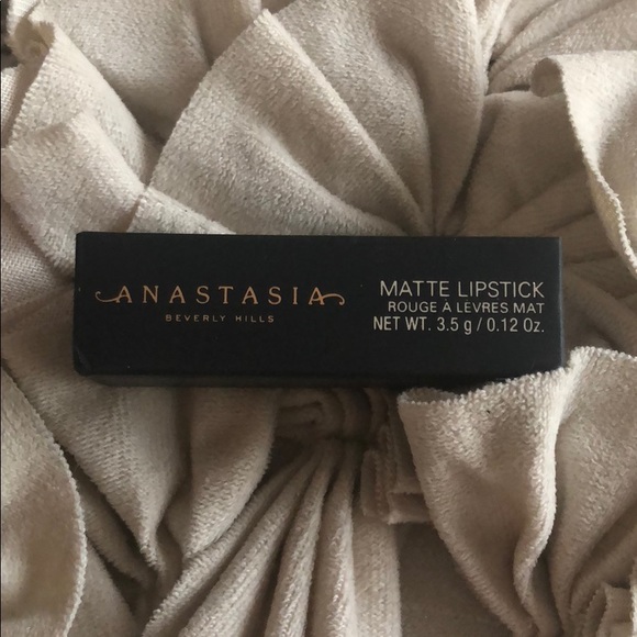 Anastasia Beverly Hills Matte Lipstick